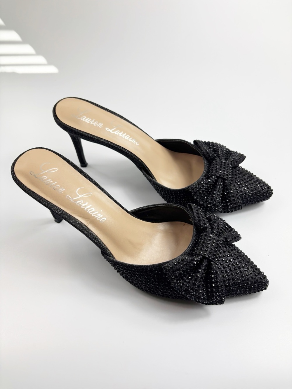 Lauren Lorraine Black Lolly Rhinestone Bow Slip On Causal Formal Pump Heels Sz 8